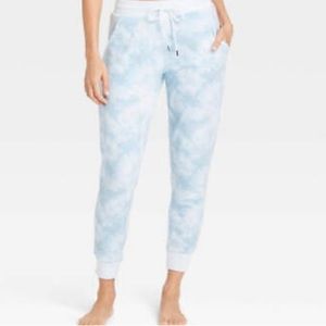 Stars Above Women’s size Large pajama joggers
